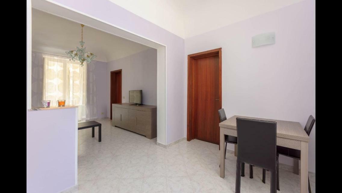 Spacious Modern And Cozy Apartment Trapani Bagian luar foto